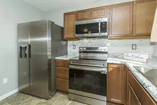 7541 Twisted Bark Dr, Canal Winchester, OH 43110 - Photo 8