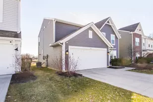 7541 Twisted Bark Dr, Canal Winchester, OH 43110 - Photo 4