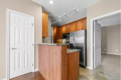 112 E Mound Street #1, Columbus, OH 43215 - Photo 12