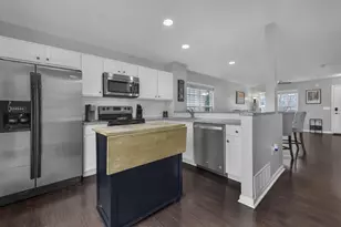 3863 Preserve Crossing Blvd, Columbus, OH 43230 - Photo 6