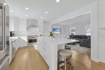 5699 Feldon Court NW, Carroll, OH 43112 - Photo 4