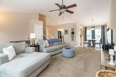 5094 Gredle Drive, Hilliard, OH 43026 - Photo 2