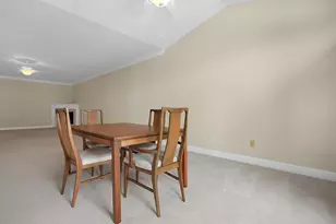 6204 Marias Point Ln, Columbus, OH 43213 - Photo 8