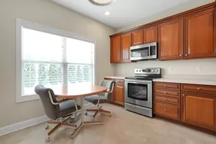 6204 Marias Point Ln, Columbus, OH 43213 - Photo 16