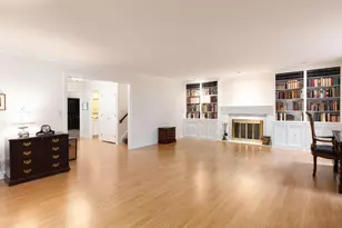 5671 Bastille Pl, Columbus, OH 43213 - Photo 10