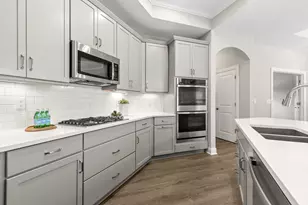 328 Restoration Dr, Delaware, OH 43015 - Photo 6