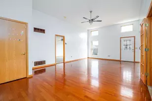 1040 Greeley Dr, Galloway, OH 43119 - Photo 6