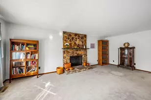 8191 Maxtown Rd, Westerville, OH 43082 - Photo 30