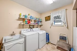 8191 Maxtown Rd, Westerville, OH 43082 - Photo 42