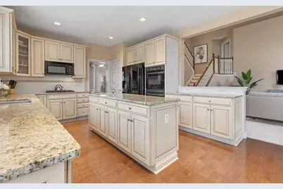 2881 Swisher Creek Crossing Court, New Albany, OH 43054 - Photo 12