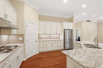 876 John Michael Way, Columbus, OH 43235 - Photo 6