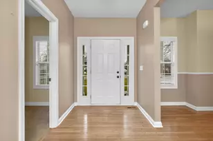 2375 Cross Creek Ct, Lewis Center, OH 43035 - Photo 6