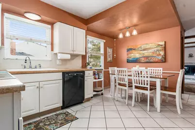 6166 Harrington Court, Columbus, OH 43229 - Photo 12