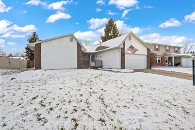 5711 Greendale Drive, Galloway, OH 43119 - Photo 2