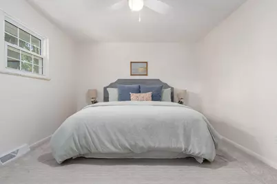 6019 Beechcroft Road, Columbus, OH 43229 - Photo 18