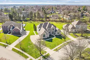 8591 Springflower Dr, Pickerington, OH 43147 - Photo 4