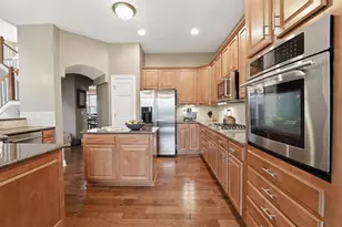 8574 Trail Lake Dr, Powell, OH 43065 - Photo 12