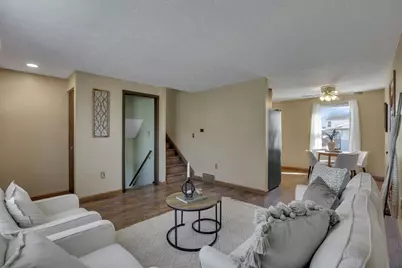 2528 Dwiton Court, Grove City, OH 43123 - Photo 12