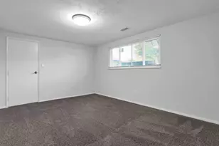 1421 Bosworth Pl, Columbus, OH 43229 - Photo 22