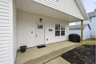 161 E Postal Avenue, Newark, OH 43055 - Photo 2