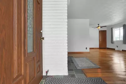 3068 Marwick Road, Columbus, OH 43232 - Photo 6