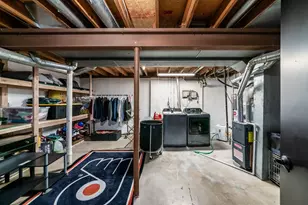 1946 Rockdale Dr, Columbus, OH 43229 - Photo 28