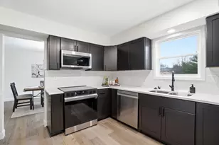 4530 Cascade Dr, Powell, OH 43065 - Photo 2