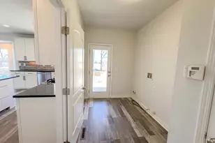 8189 Shady Maple Dr, Canal Winchester, OH 43110 - Photo 16