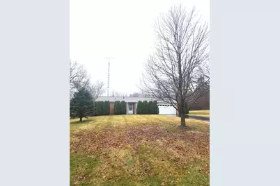 2705 Ash Drive, Springfield, OH 45504 - Photo 2