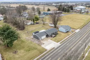 1121 W Sandusky Ave, Bellefontaine, OH 43311 - Photo 28