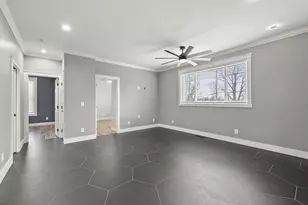 531 Emmit Ave, Columbus, OH 43228 - Photo 14