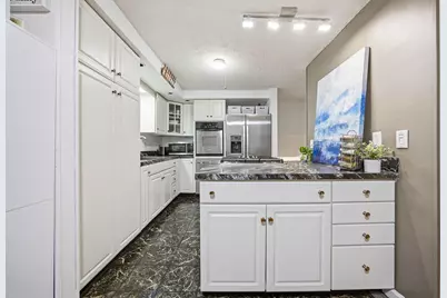 2883 Valley Green Drive, Columbus, OH 43207 - Photo 12