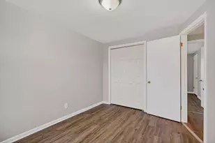 5705 S Pine Tree St, Columbus, OH 43229 - Photo 6