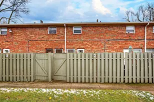 5705 S Pine Tree St, Columbus, OH 43229 - Photo 40