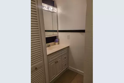 2375 Woodbrook Circle S #167, Columbus, OH 43223 - Photo 14