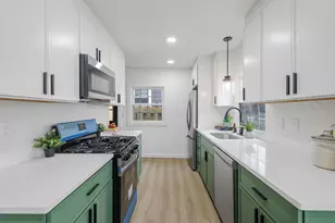 878 Grandon Ave, Columbus, OH 43209 - Photo 2