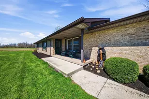 348 Grassy Run Rd, Sabina, OH 45169 - Photo 8