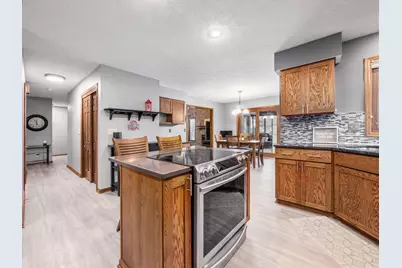 667 Salt Lick Lane, Columbus, OH 43230 - Photo 8