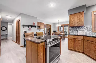 667 Salt Lick Ln, Columbus, OH 43230 - Photo 8