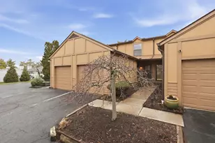 717 Alta View Ct, Columbus, OH 43085 - Photo 2