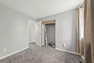 2682 Kenny Ln, Grove City, OH 43123 - Photo 12