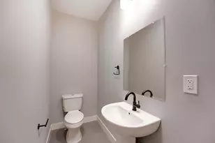 389-391 Berkeley Rd, Columbus, OH 43205 - Photo 10