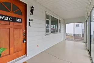 617 S Madriver St, Bellefontaine, OH 43311 - Photo 4