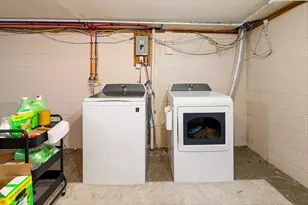 617 S Madriver St, Bellefontaine, OH 43311 - Photo 22