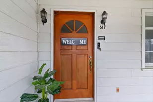 617 S Madriver St, Bellefontaine, OH 43311 - Photo 6