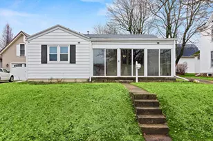 617 S Madriver St, Bellefontaine, OH 43311 - Photo 1