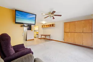 1173 Woodbrook Cir W, Columbus, OH 43223 - Photo 6