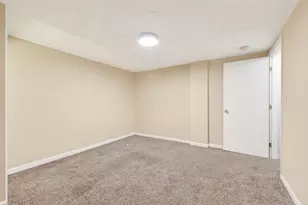 7853 Barkwood Dr, Columbus, OH 43085 - Photo 34