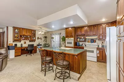 2595 Canal Drive, Millersport, OH 43046 - Photo 10