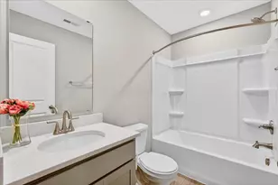 1202 Andrick Dr, Washington Court House, OH 43160 - Photo 10